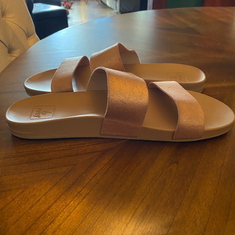 Rose gold slides